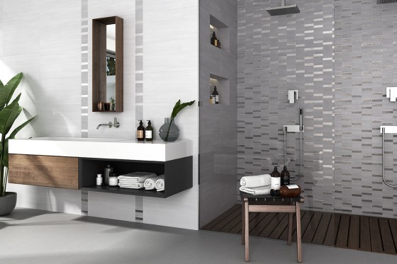 Simplex Centre White Ceramic Wall Tile 310x610mm