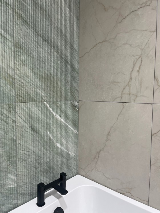 Shoreditch Matt Green Ribbed Decor Porcelain Wall Tile 600x1200mm