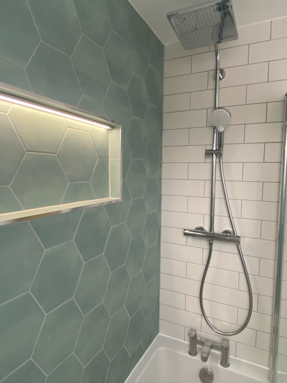 Lily 5 Hexagon Green Porcelain Floor & Wall Tile 198x228mm