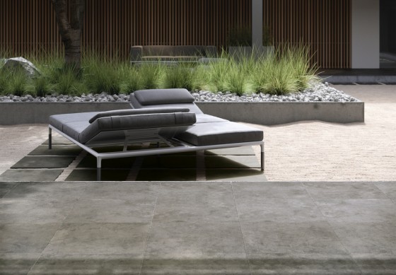 Mid Grey Rectified Porcelain Paving 2cm