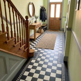 	Cathedral Victorian Porcelain Black Tile Floor Tile 93x93mm