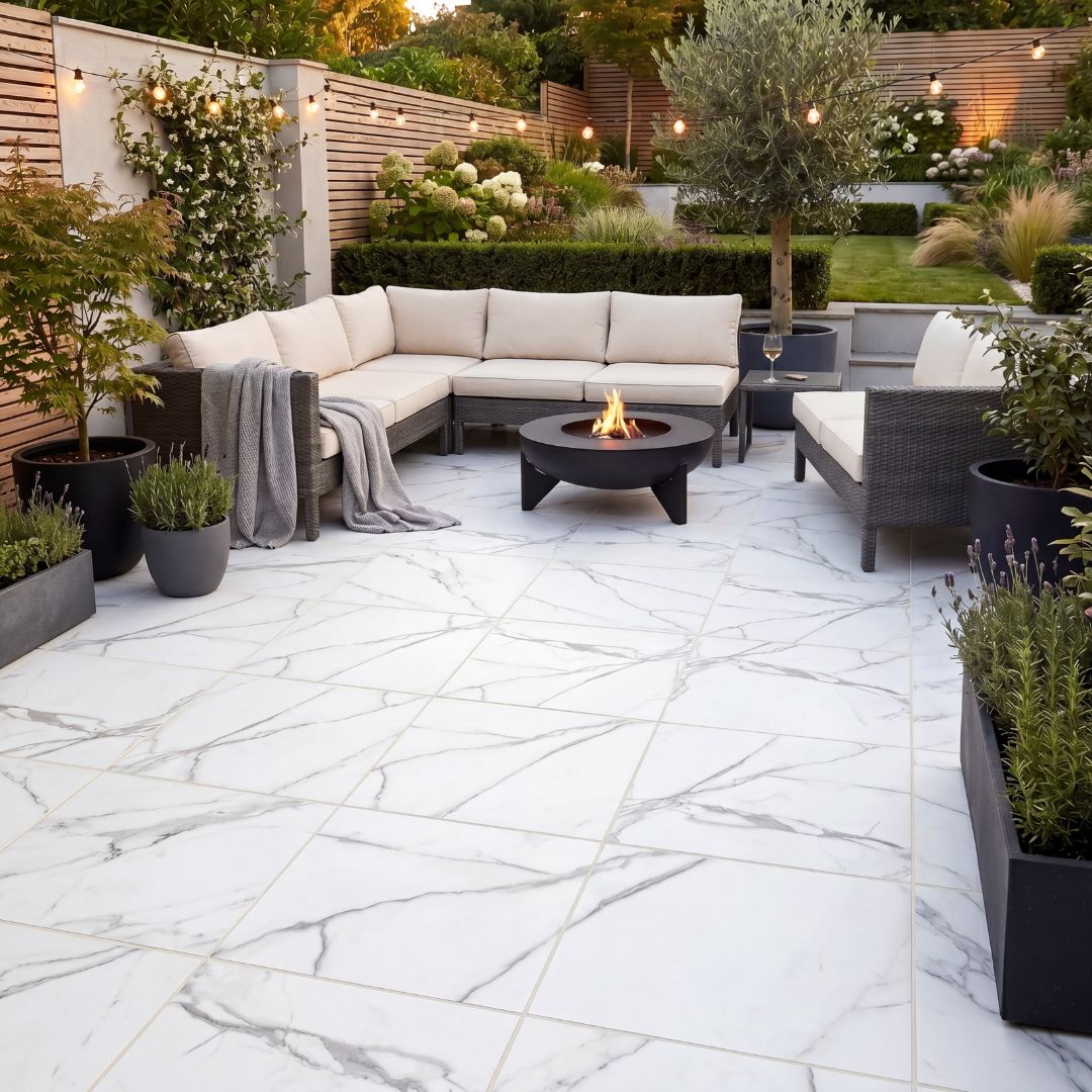 Marble effect porcelain patio tiles for gardens and outdoor spaces – patio design ideas and inspiration